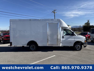 2025 Chevrolet Express Cutaway 4500 2WT