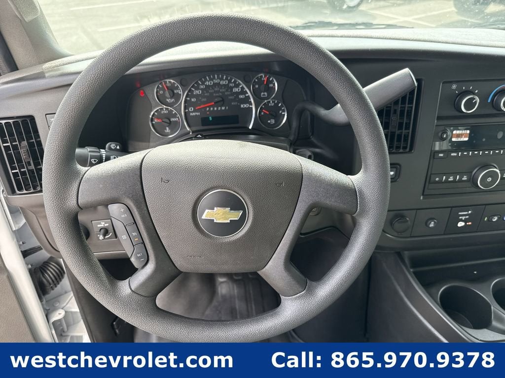 2026 Chevrolet Express Cutaway 4500 2WT