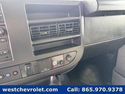 2026 Chevrolet Express Cutaway 4500 2WT