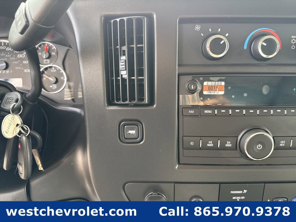 2026 Chevrolet Express Cutaway 4500 2WT