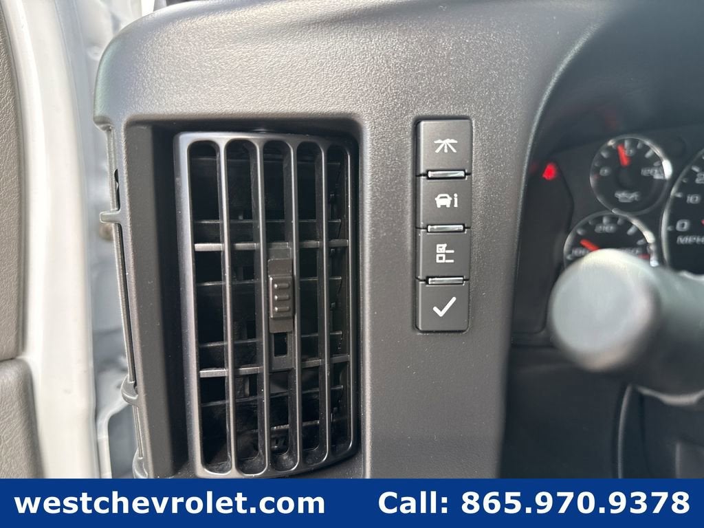 2026 Chevrolet Express Cutaway 4500 2WT