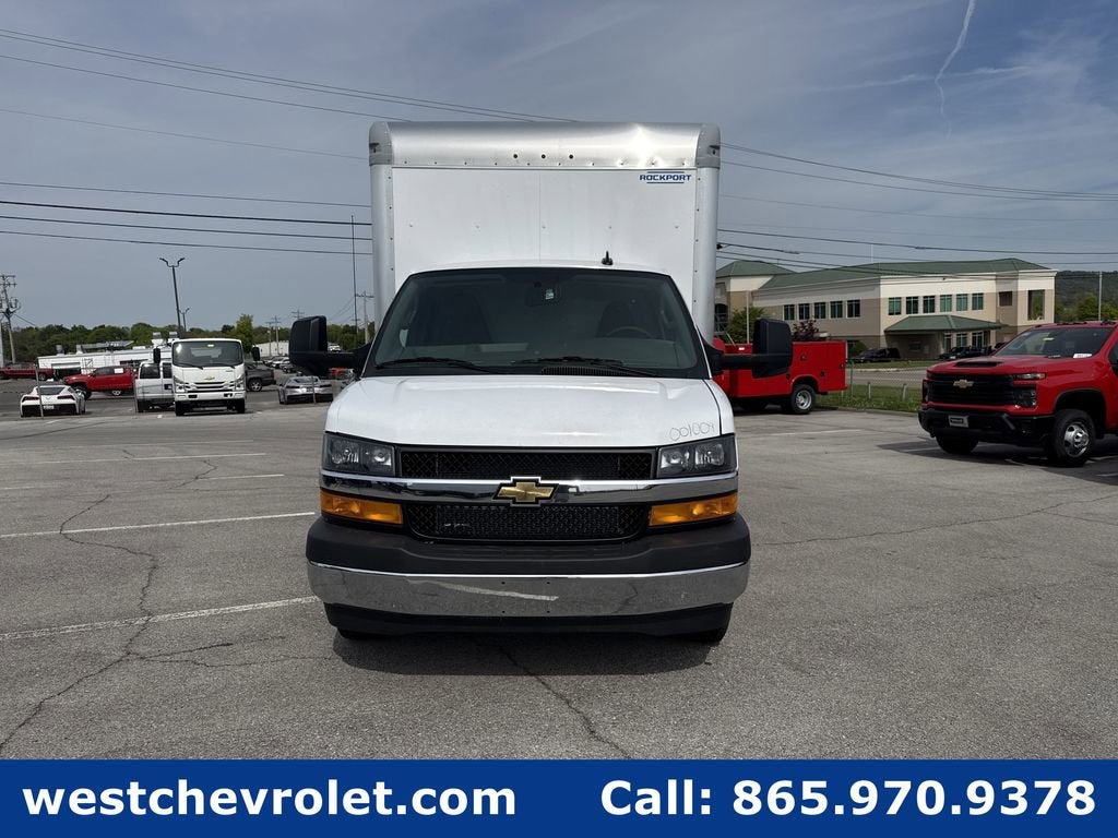 2026 Chevrolet Express Cutaway 4500 2WT