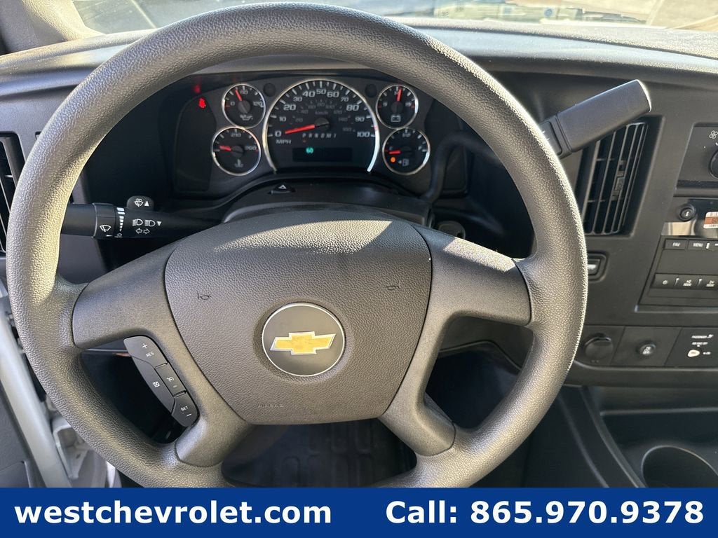 2025 Chevrolet Express Cutaway 4500 2WT