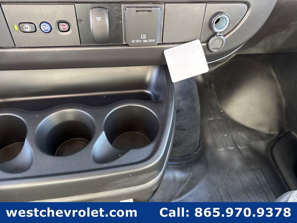 2025 Chevrolet Express Cutaway 4500 2WT