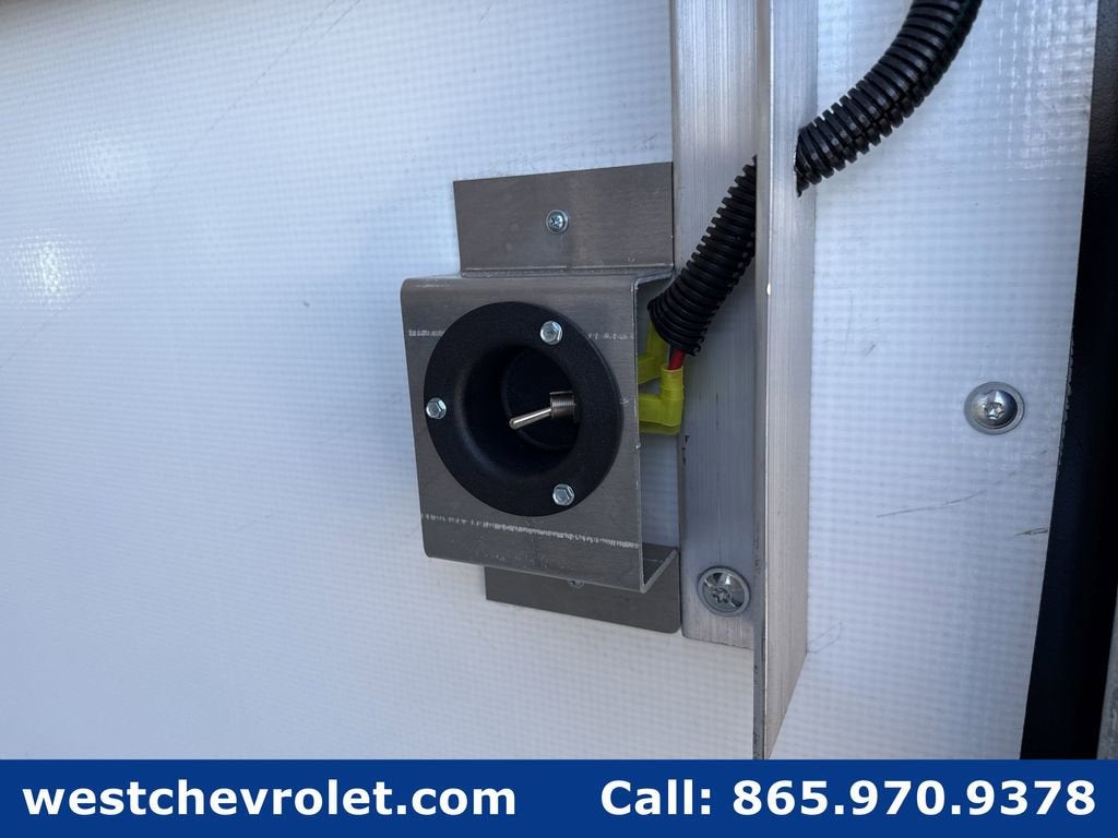 2025 Chevrolet Express Cutaway 4500 2WT