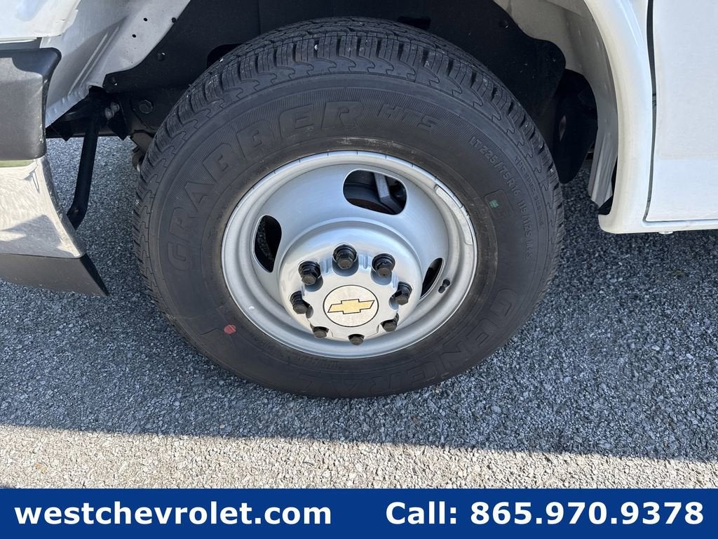 2026 Chevrolet Express Cutaway 4500 2WT