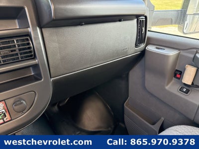 2026 Chevrolet Express Cutaway 4500 2WT