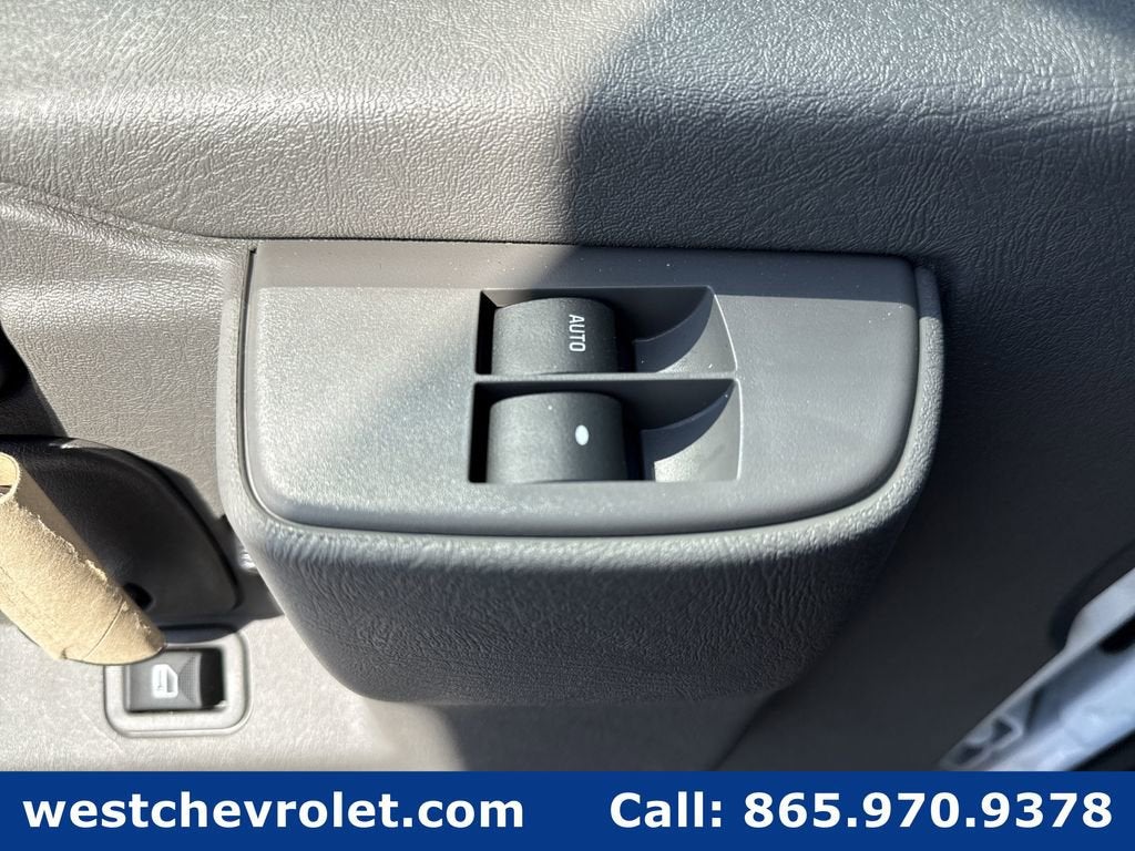 2026 Chevrolet Express Cutaway 4500 2WT