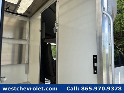 2026 Chevrolet Express Cutaway 4500 2WT
