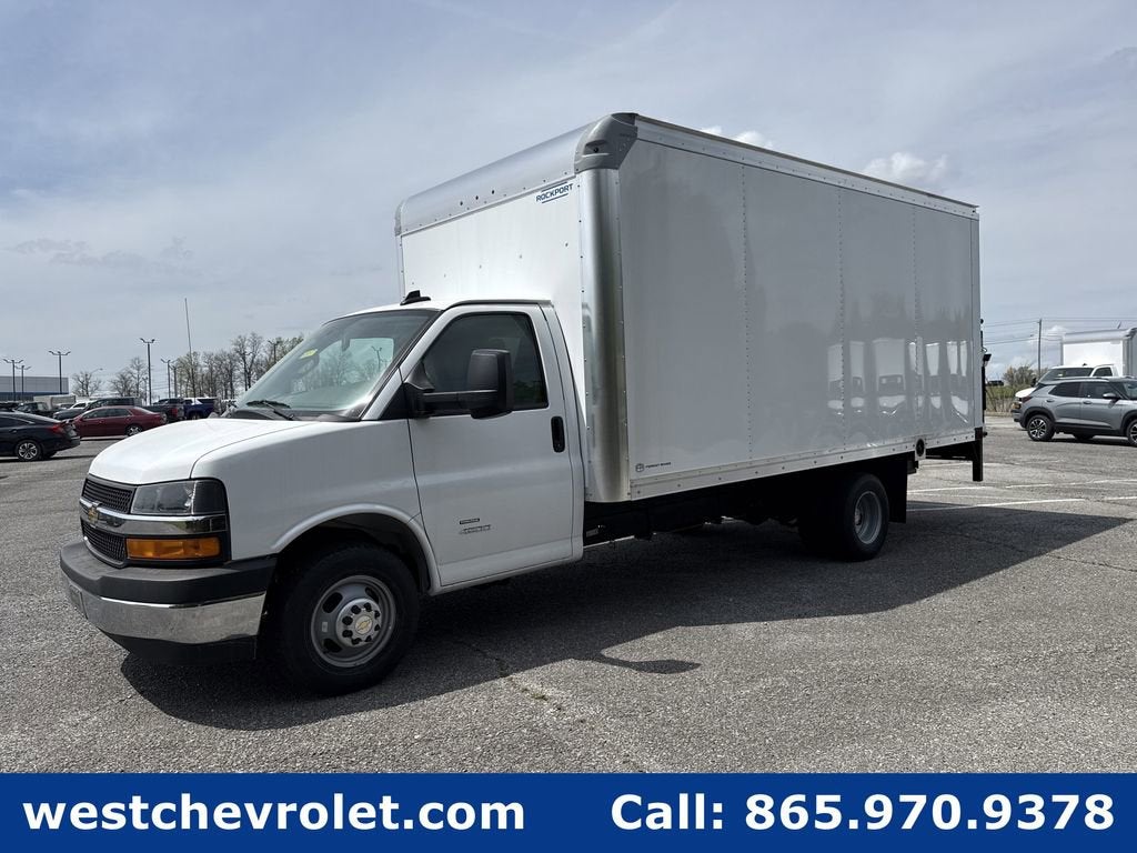 2026 Chevrolet Express Cutaway 4500 2WT