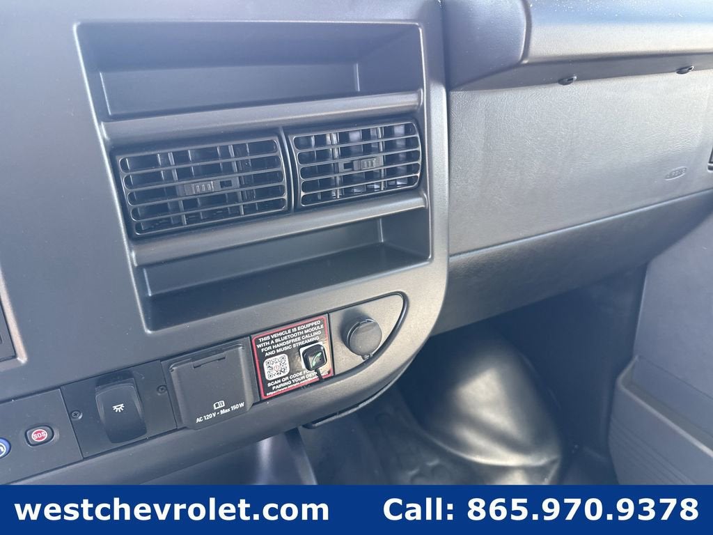 2026 Chevrolet Express Cutaway 4500 2WT