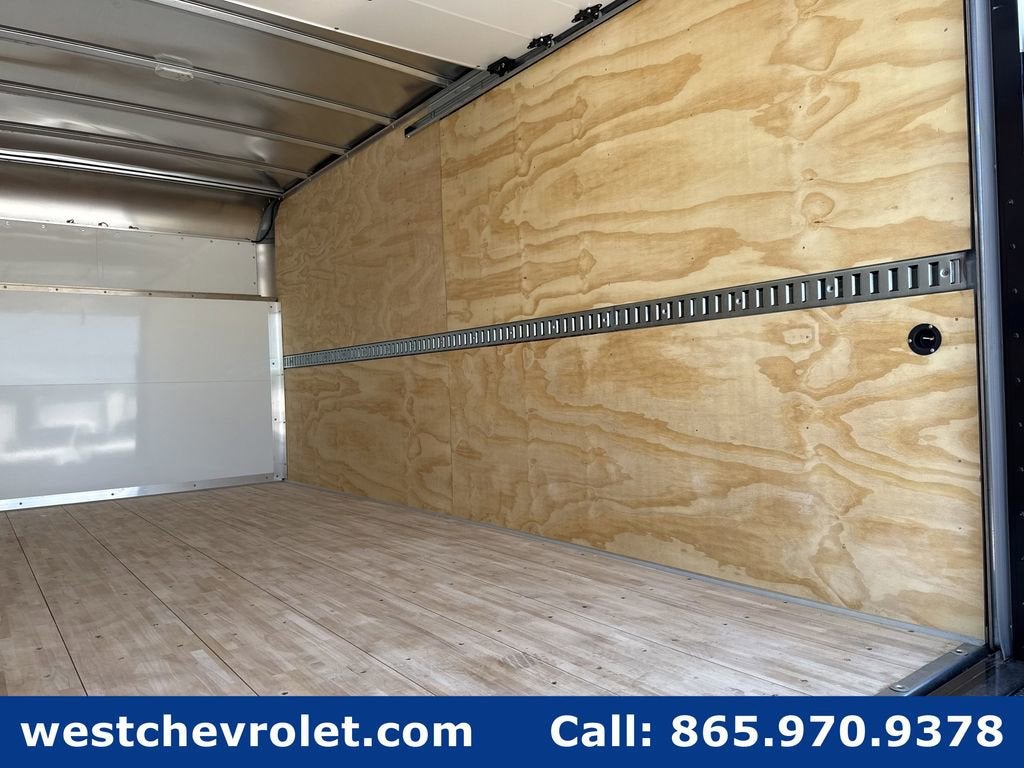 2026 Chevrolet Express Cutaway 4500 2WT