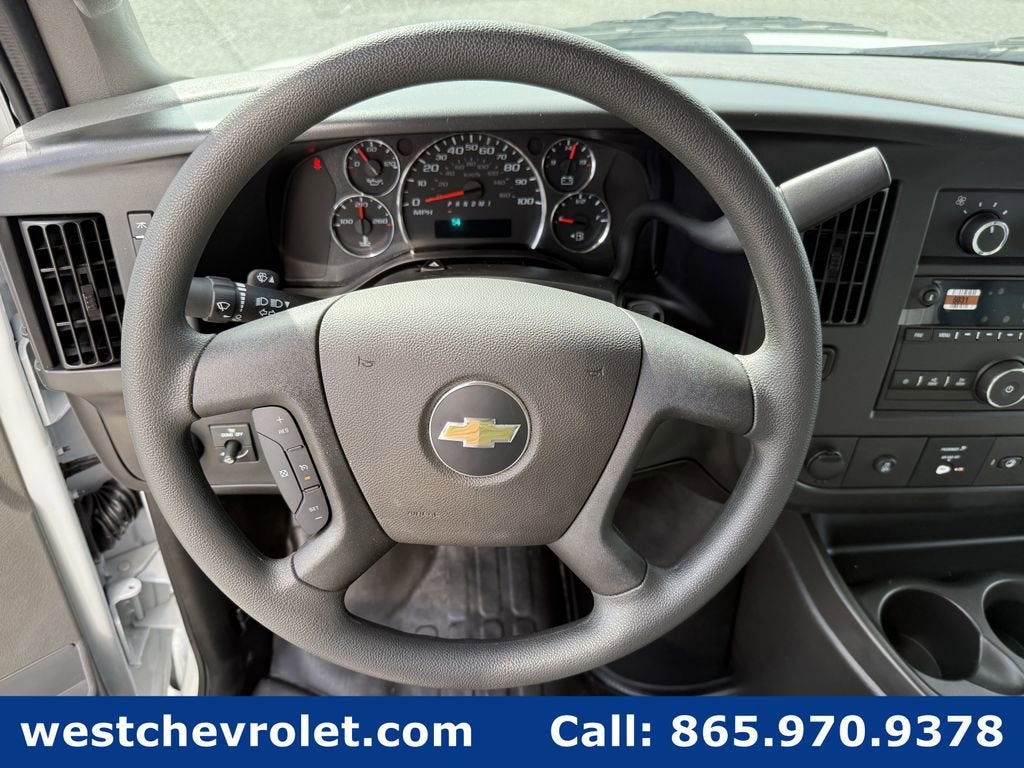 2026 Chevrolet Express Cutaway 4500 2WT