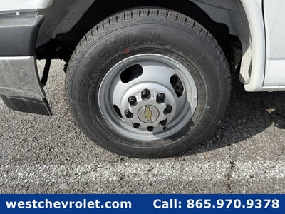 2026 Chevrolet Express Cutaway 4500 2WT