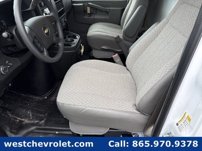 2026 Chevrolet Express Cutaway 4500 2WT