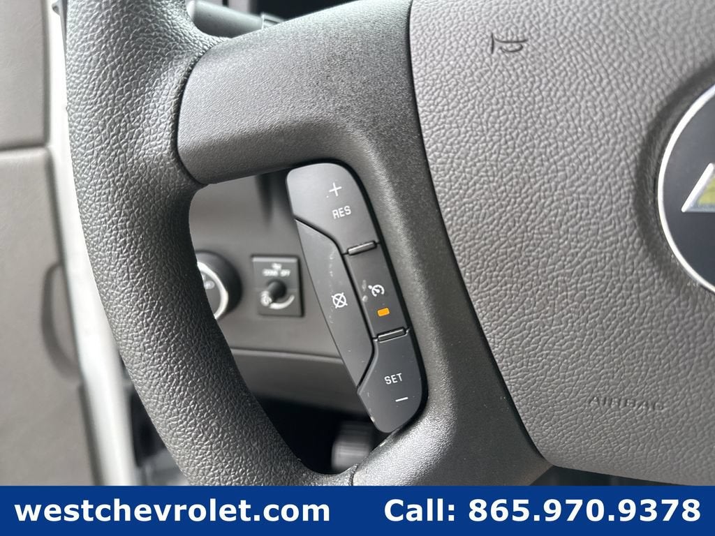 2026 Chevrolet Express Cutaway 4500 2WT