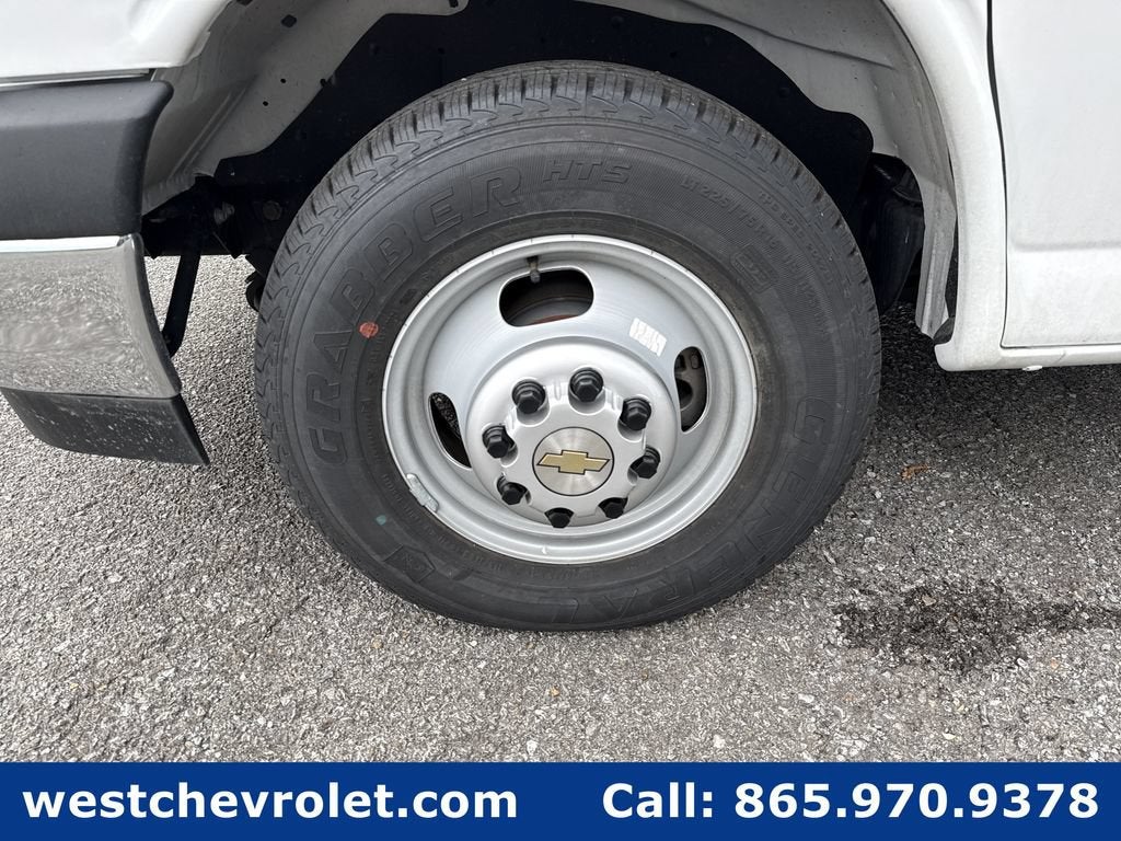 2026 Chevrolet Express Cutaway 4500 2WT