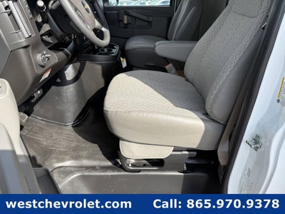 2025 Chevrolet Express Cutaway 4500 2WT