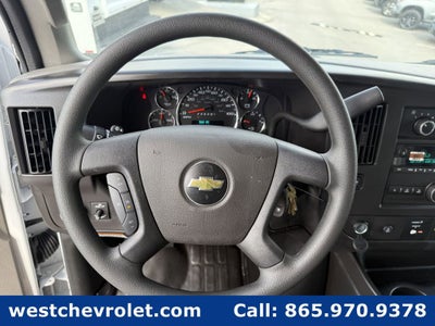 2025 Chevrolet Express Cutaway 4500 2WT