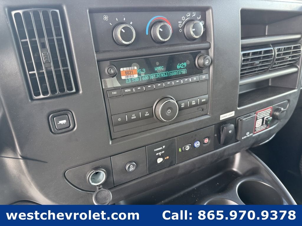 2025 Chevrolet Express Cutaway 4500 2WT