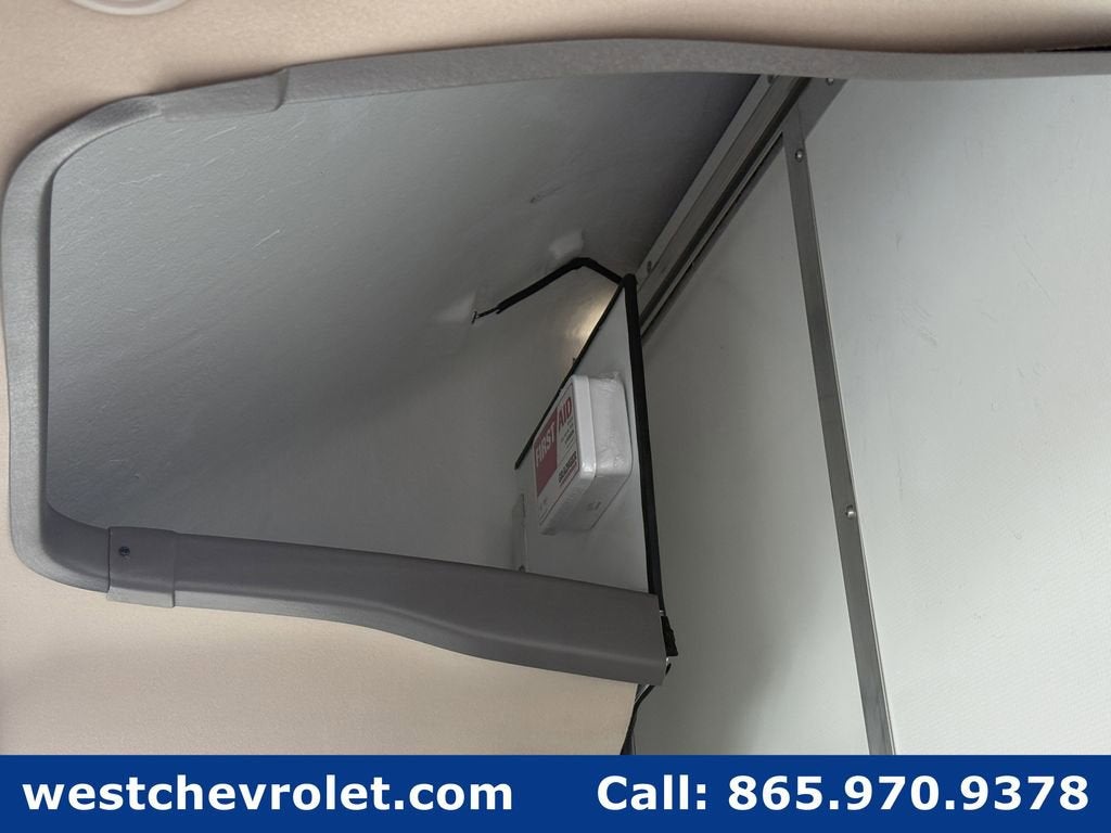 2025 Chevrolet Express Cutaway 4500 2WT