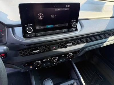 2025 Honda Accord Sedan SE