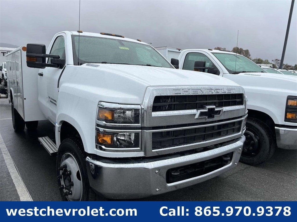 2024 Chevrolet Silverado 4500 HD Work Truck