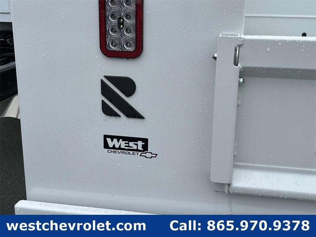 2024 Chevrolet Silverado 4500 HD Work Truck