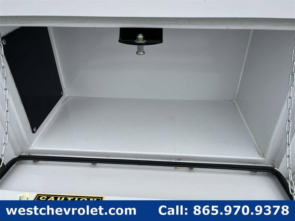 2024 Chevrolet Silverado 4500 HD Work Truck