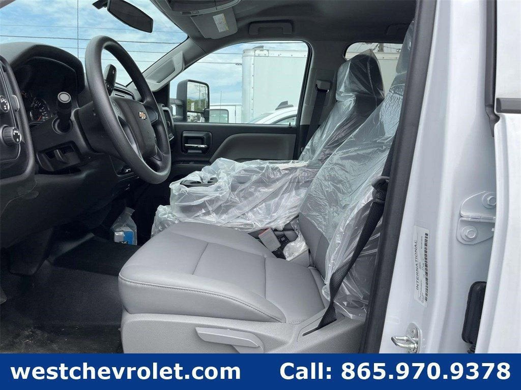 2024 Chevrolet Silverado 4500 HD Work Truck