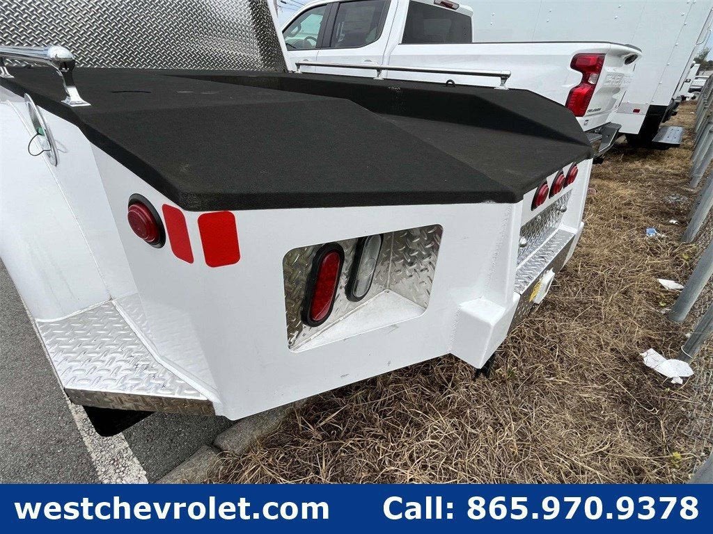 2024 Chevrolet Silverado 4500 HD Work Truck