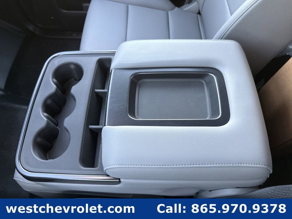 2024 Chevrolet Silverado 5500 HD Work Truck