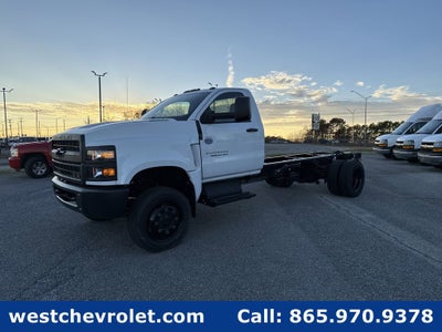 2024 Chevrolet Silverado 5500 HD Work Truck
