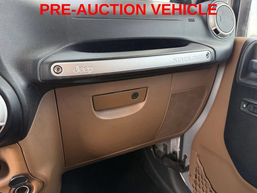 2011 Jeep Wrangler Unlimited Sahara