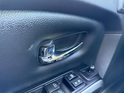 2017 Nissan Titan SL