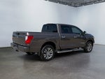 2017 Nissan Titan SL