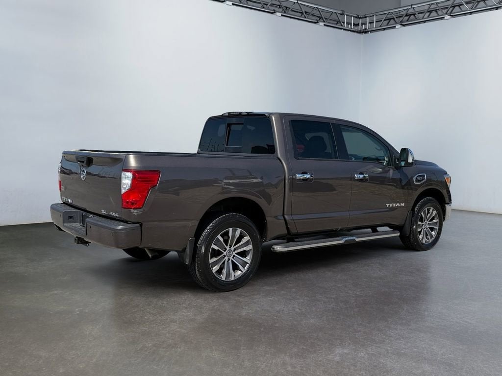 2017 Nissan Titan SL