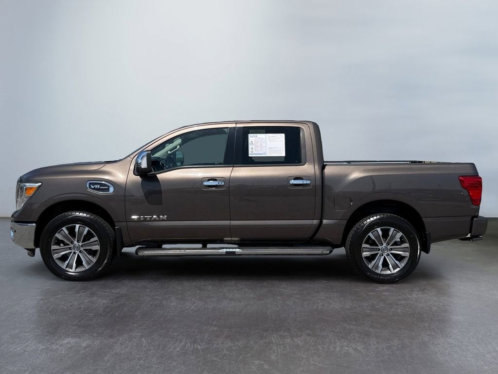 2017 Nissan Titan SL