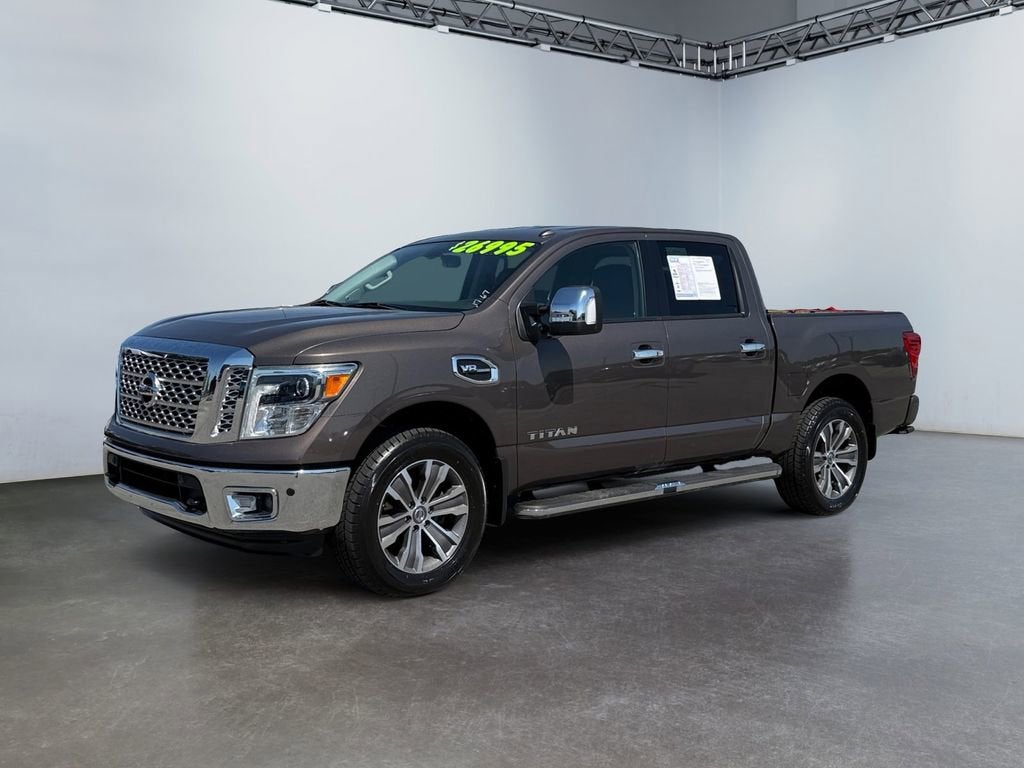 2017 Nissan Titan SL