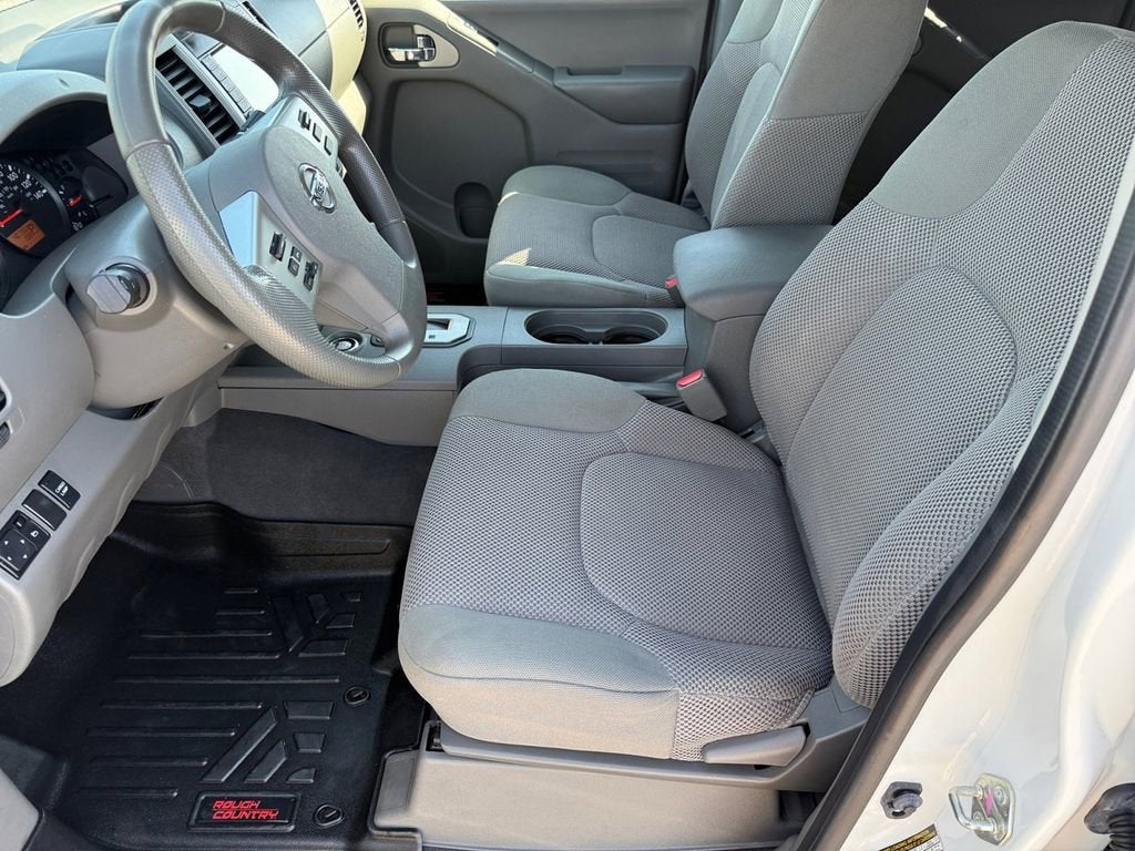 2020 Nissan Frontier SV