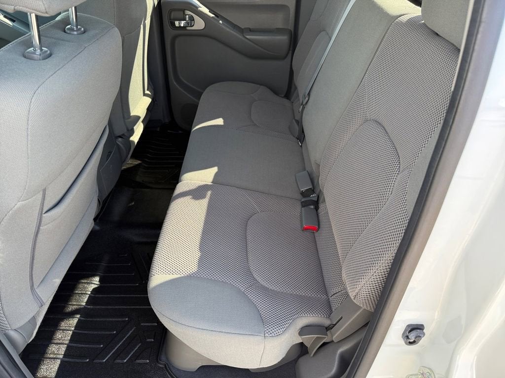 2020 Nissan Frontier SV