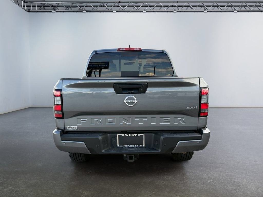 2025 Nissan Frontier SV