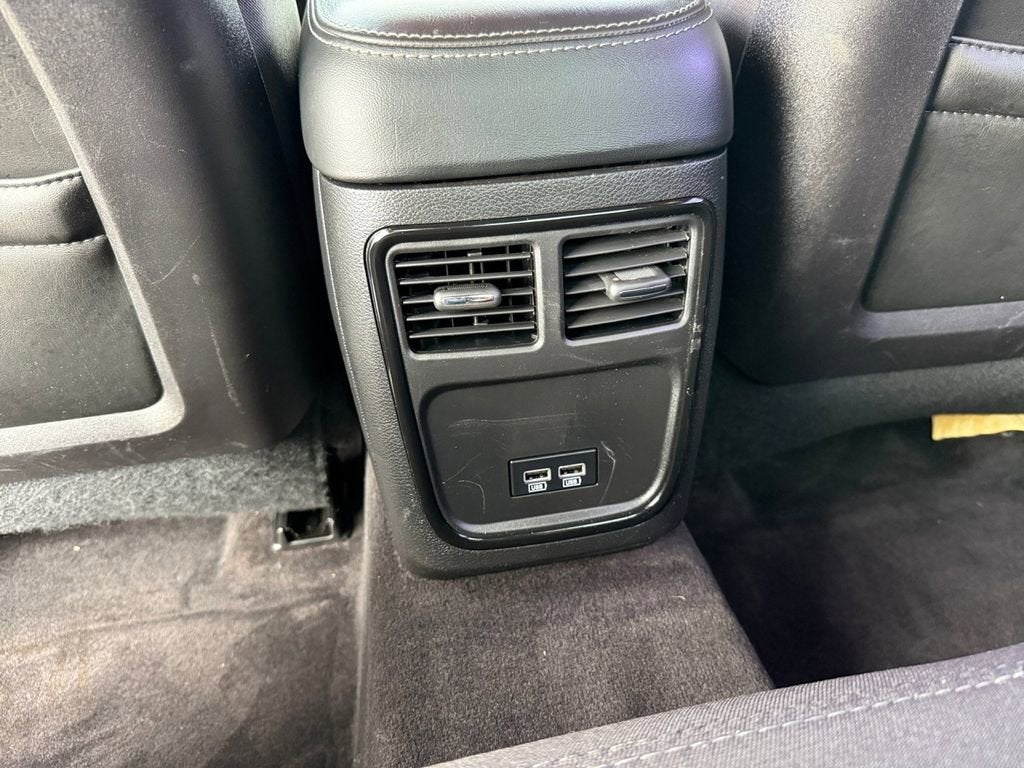 2018 Dodge Charger SXT