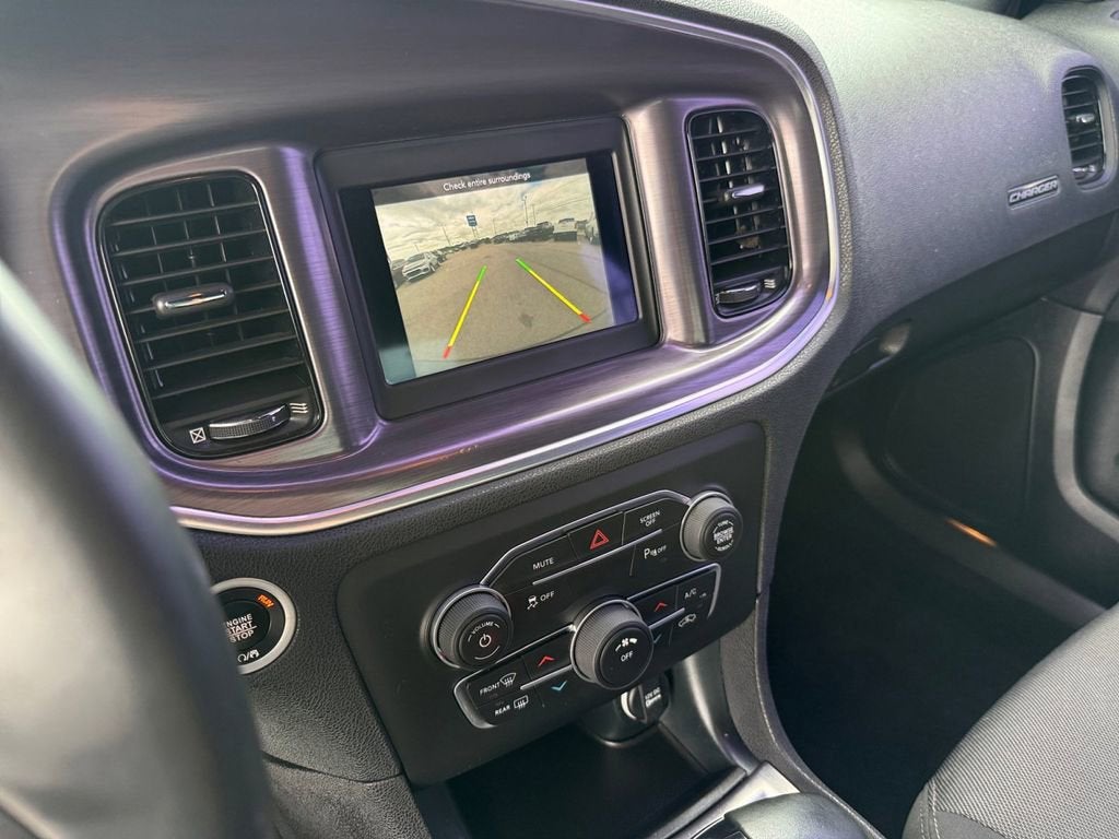 2018 Dodge Charger SXT
