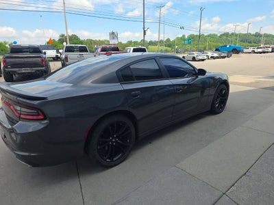 2018 Dodge Charger SXT