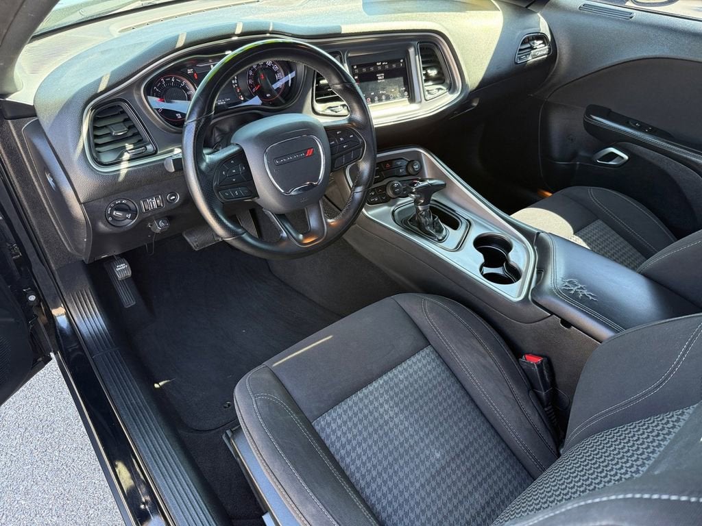 2020 Dodge Challenger SXT