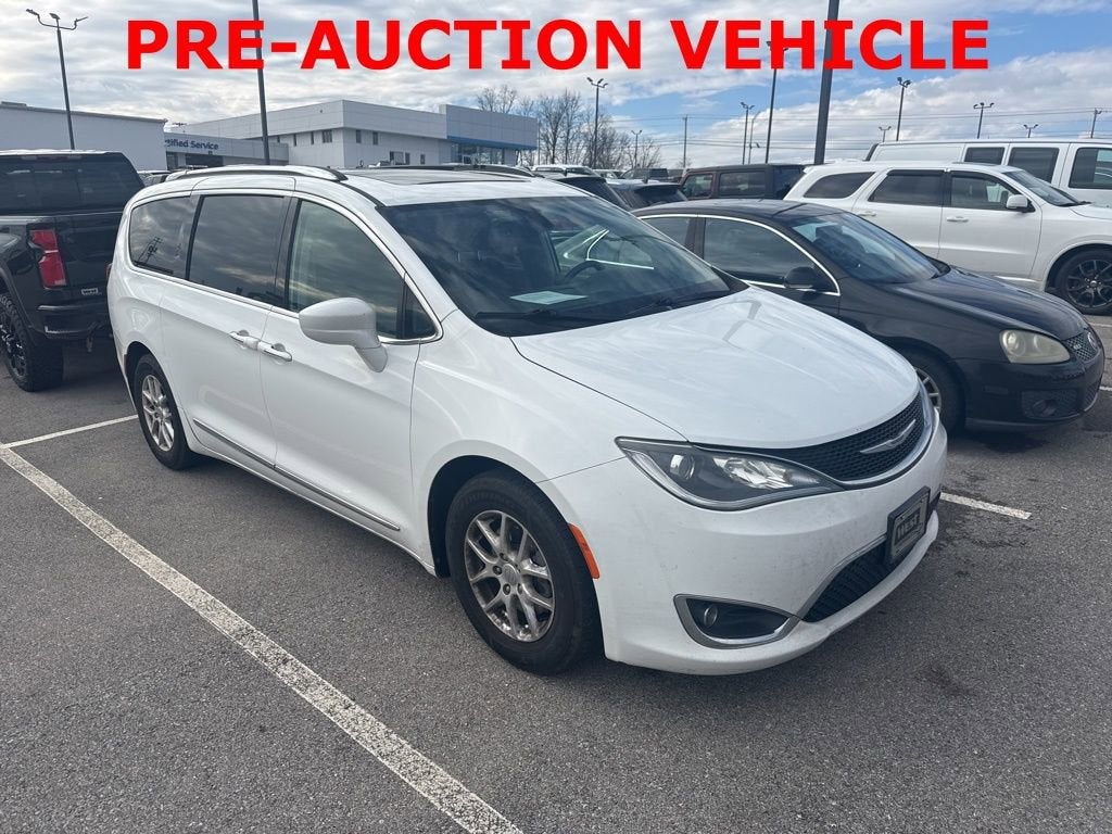 2020 Chrysler Pacifica Touring L