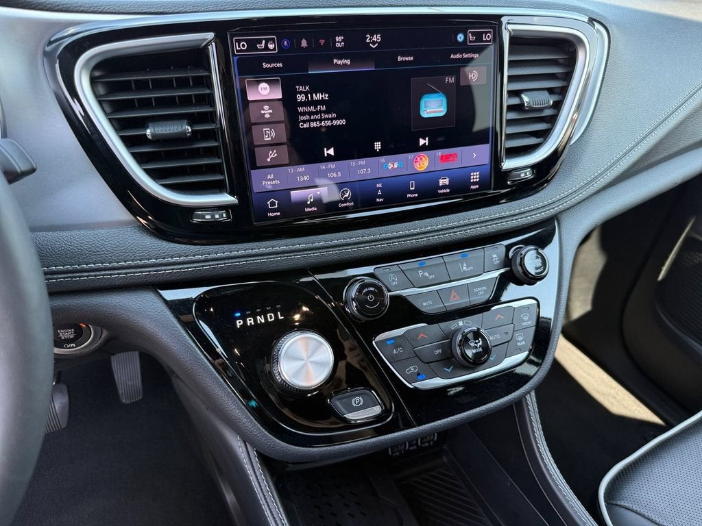 2025 Chrysler Pacifica Limited