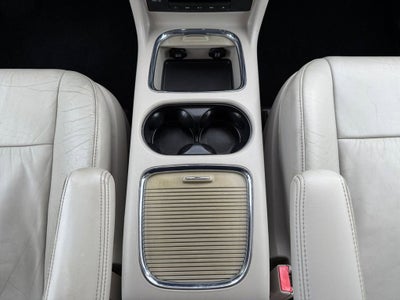 2016 Chrysler Town & Country Limited Platinum