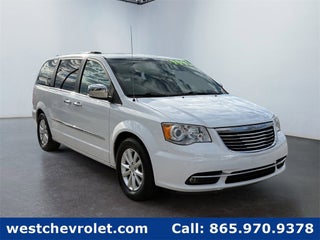 2016 Chrysler Town &amp; Country Limited Platinum